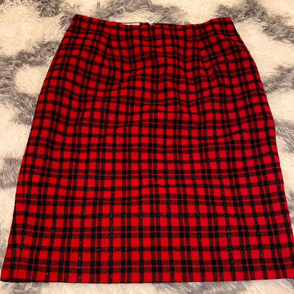 Red and black plaid midi skirt size 14P